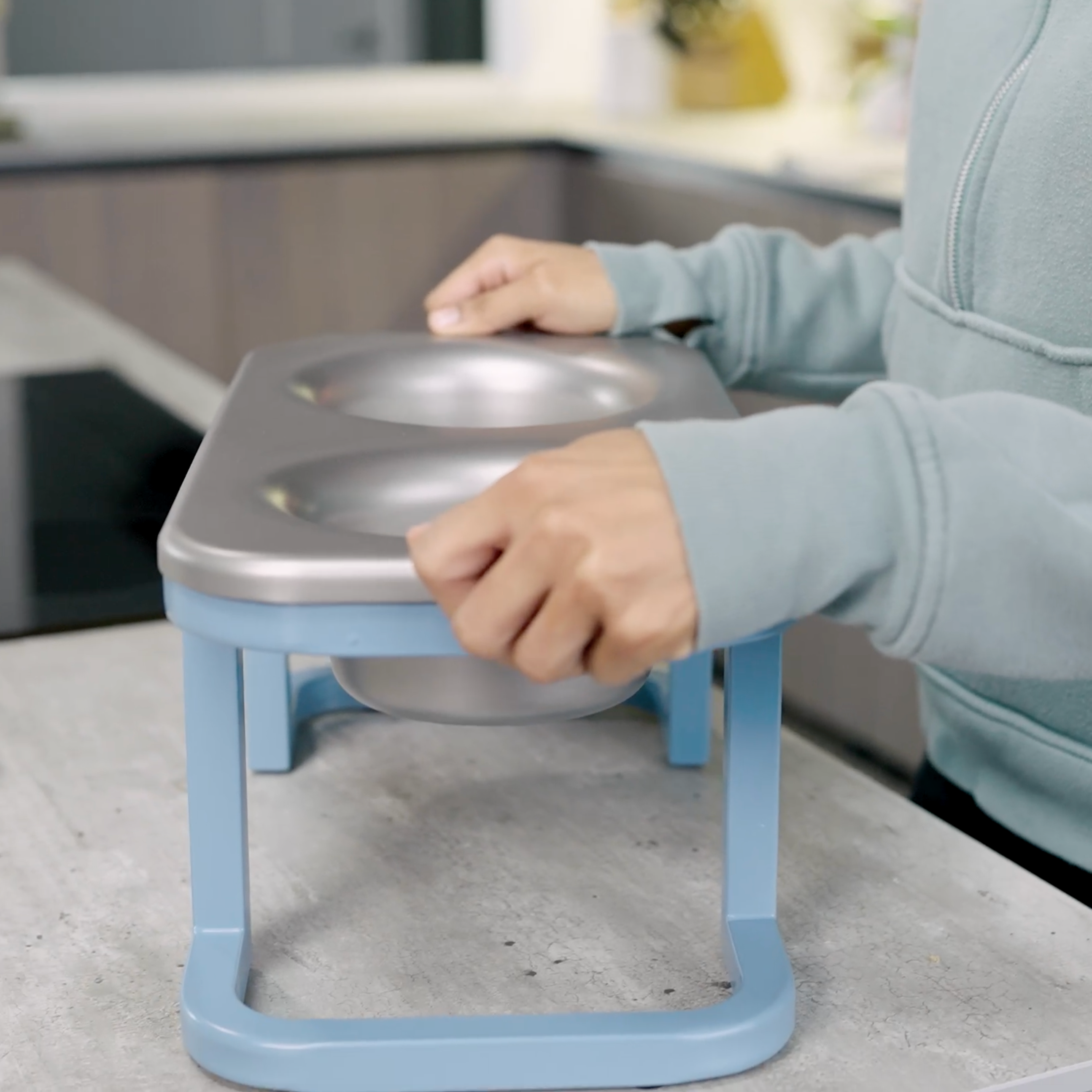Safe stainless steel is food-grade and chemical-free. The uni-bowl design has no crevices for gunk to hide.